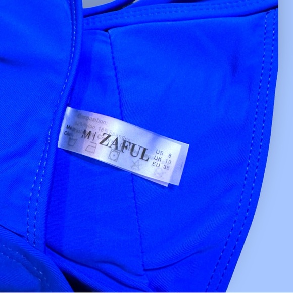 EUC Zaful Structured Triangle Style Bikini Set in Royal Blue. Size Medium/6 ๐ - Picture 14 of 15